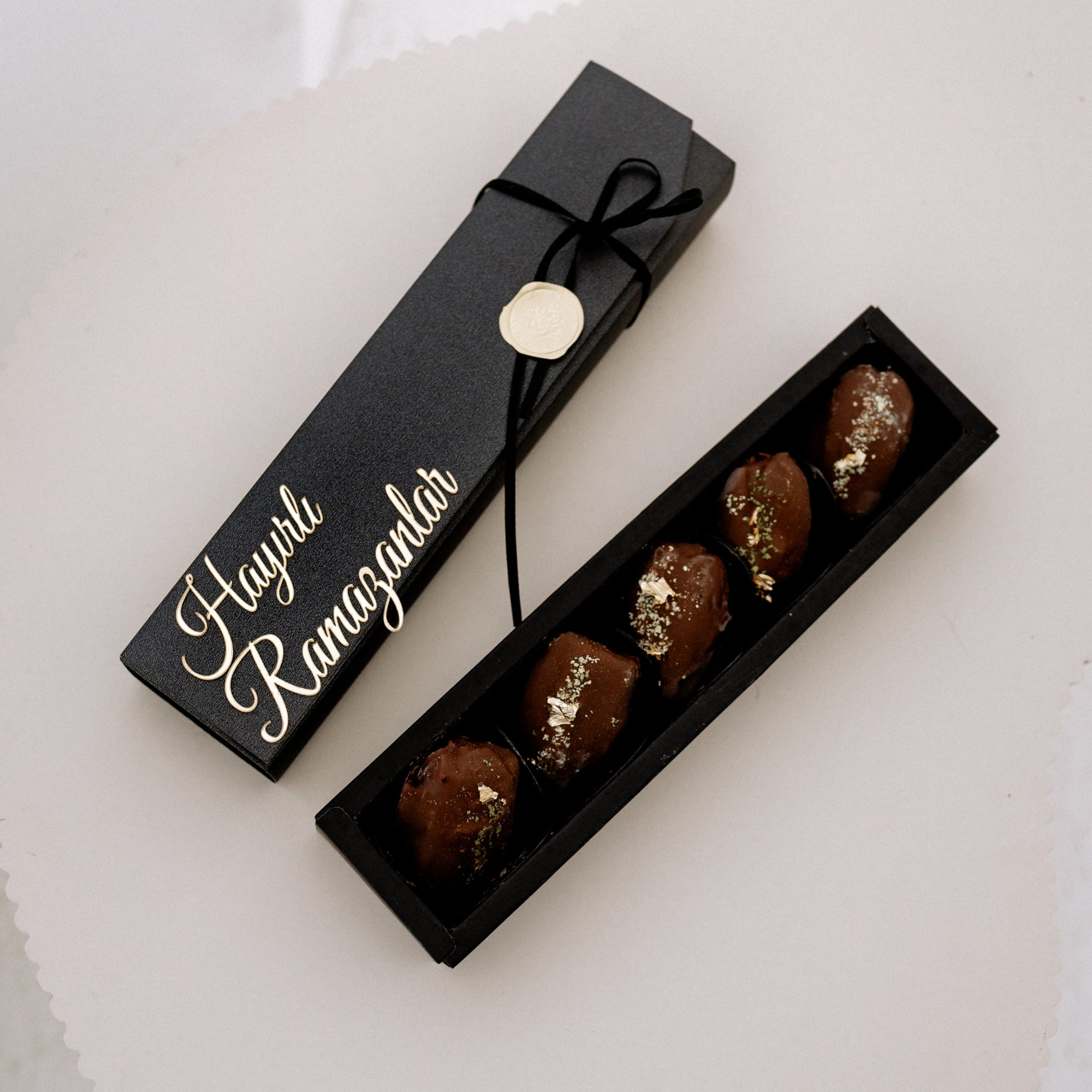Leckereien | Dattel Box Dubai Style Pistaziencreme 5er Box